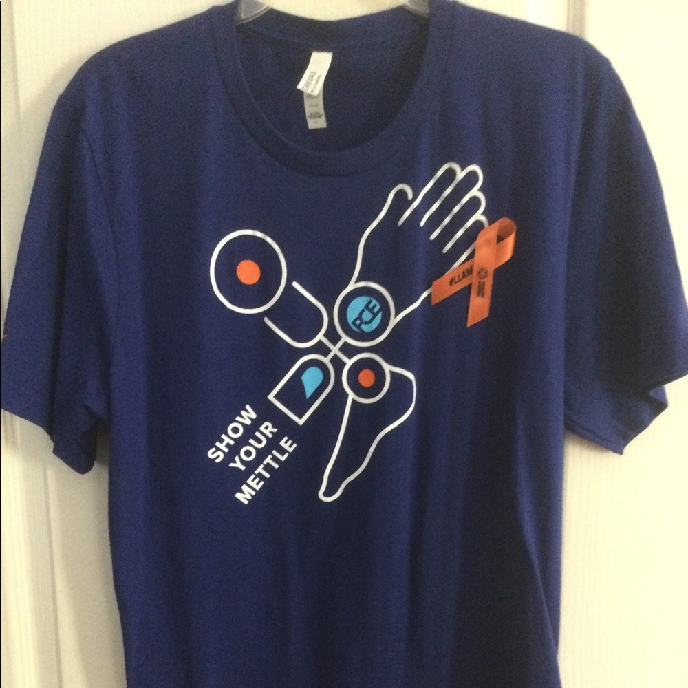 New Canvas L tee